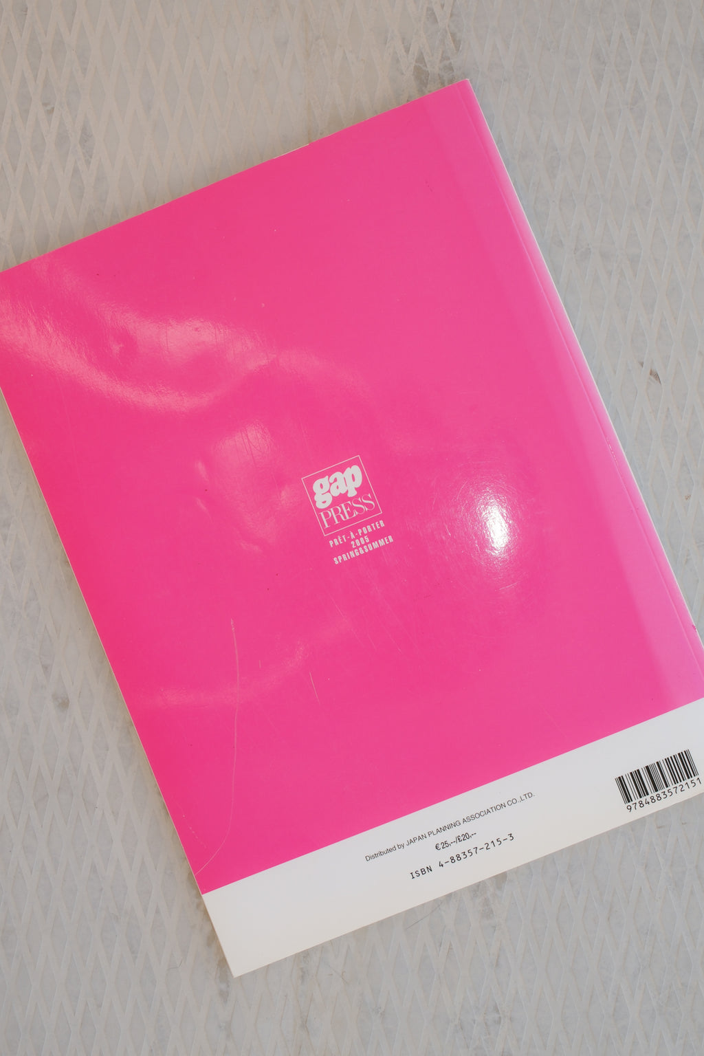 Gap Press Vol. 61 Paris & London SS2005 – Alexander McQueen Cover